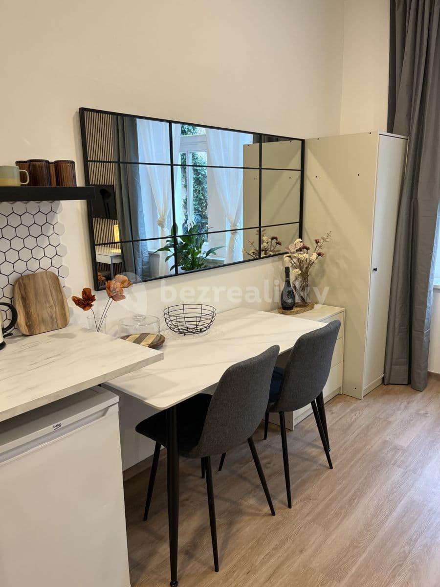 flat to rent, 32 m², Nad Kolčavkou A, Prague, Prague