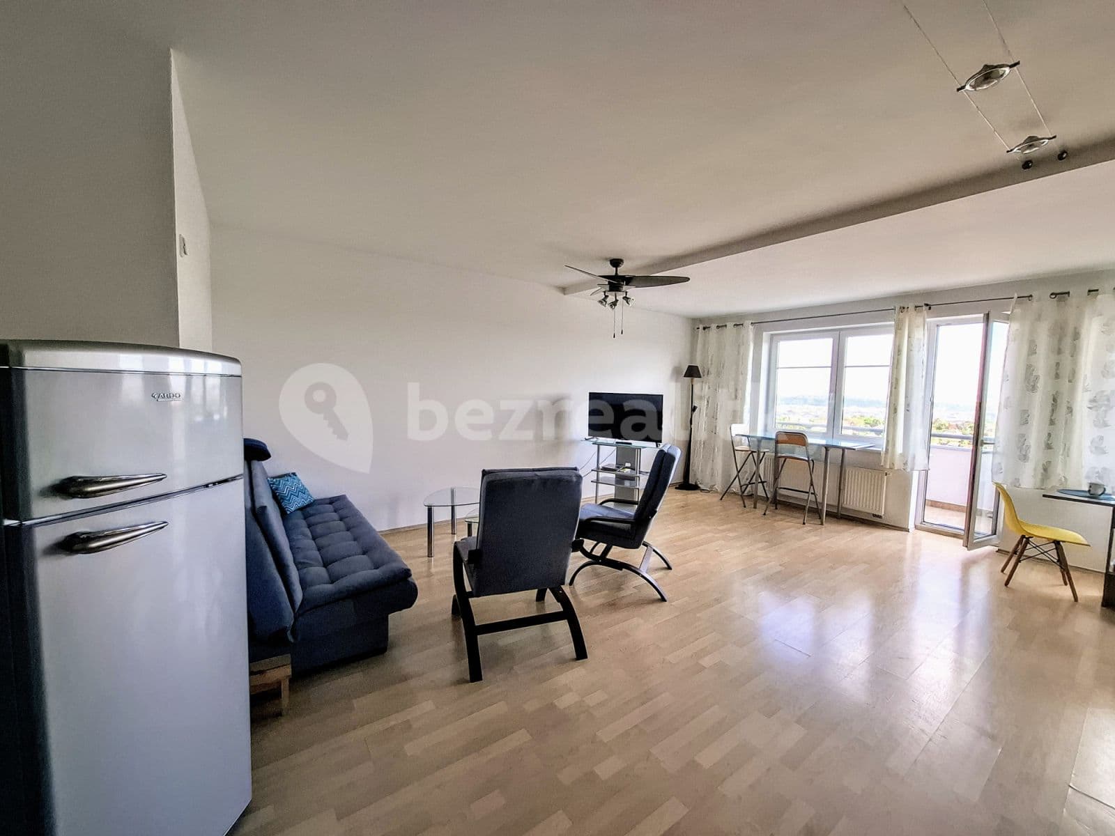 2 bedroom flat to rent, 69 m², K Sadu A, Prague, Prague