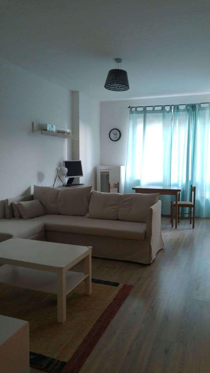 flat to rent, 67 m², V Zahradách, Prague, Prague
