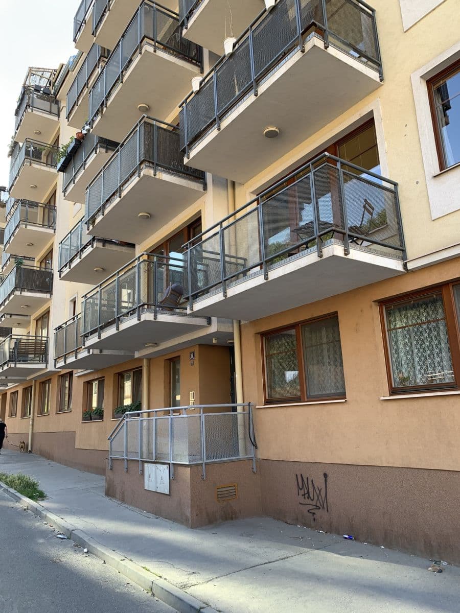flat to rent, 48 m², Na Neklance, Prague, Prague