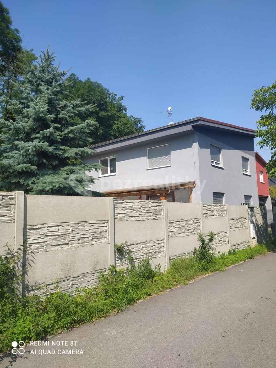 house for sale, 250 m², Ke Kocandě, Dolany, Středočeský Region