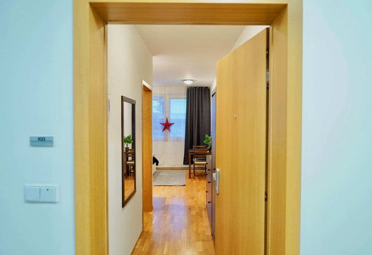 flat to rent, 29 m², Korunní, Prague, Prague