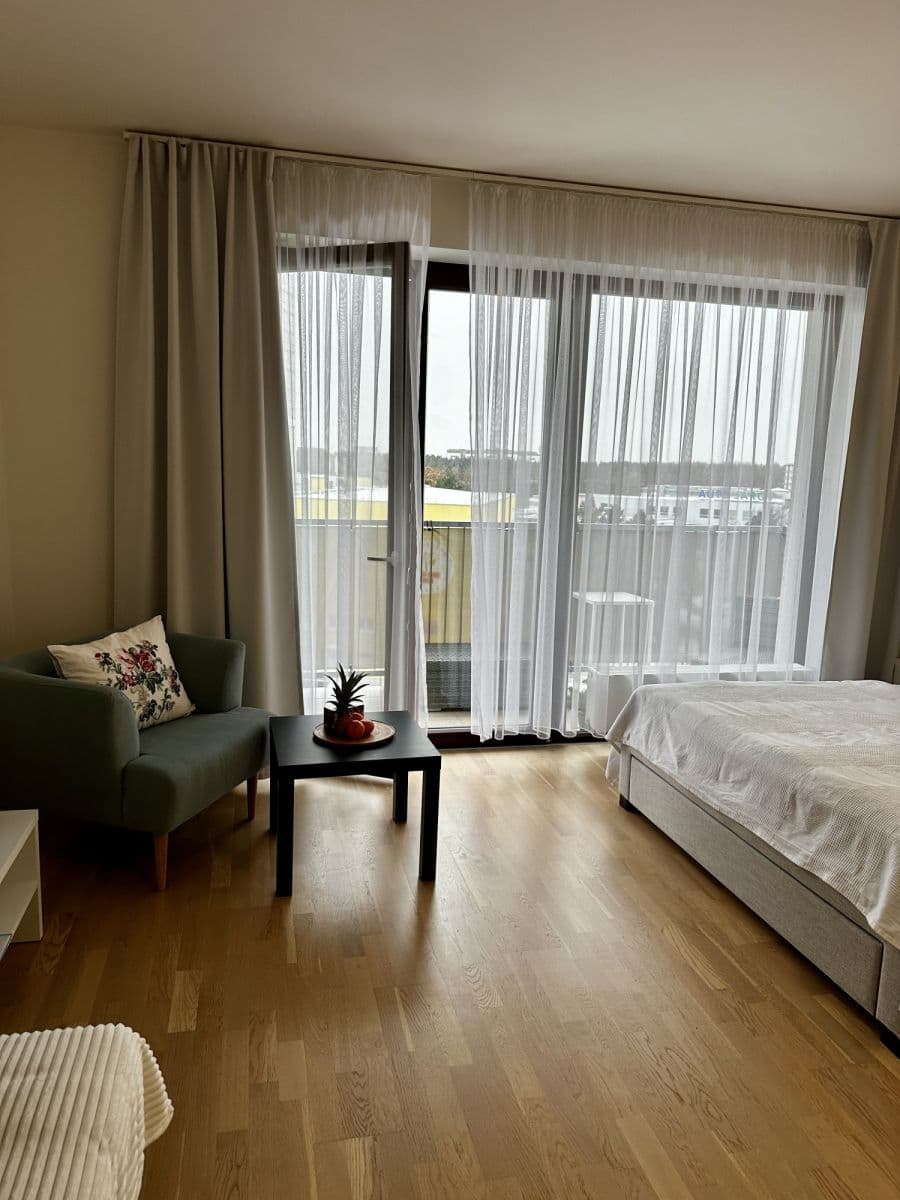 flat to rent, 37 m², Učňovská, Prague, Prague