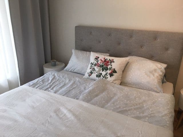flat to rent, 37 m², Učňovská, Prague, Prague