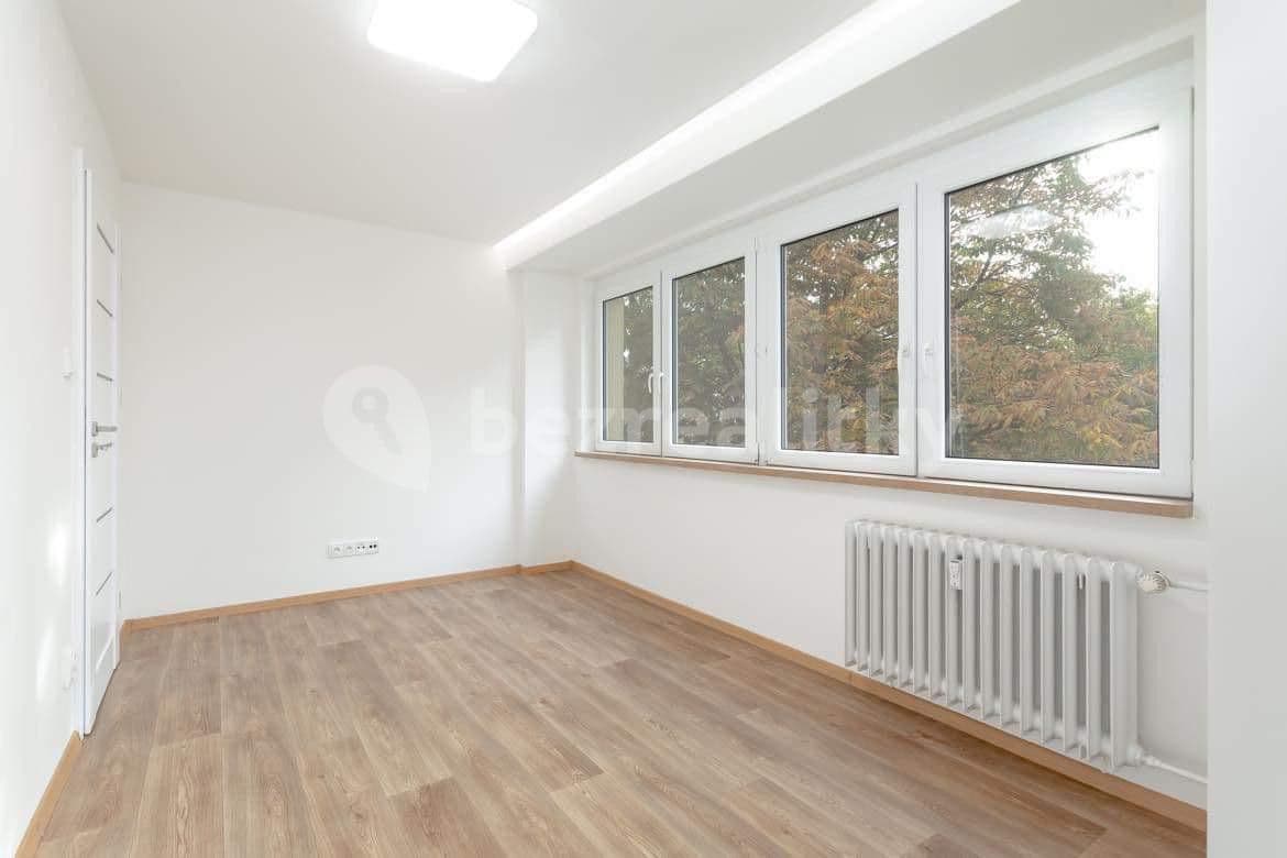 3 bedroom flat for sale, 65 m², Nádražní, Ostrava, Moravskoslezský Region