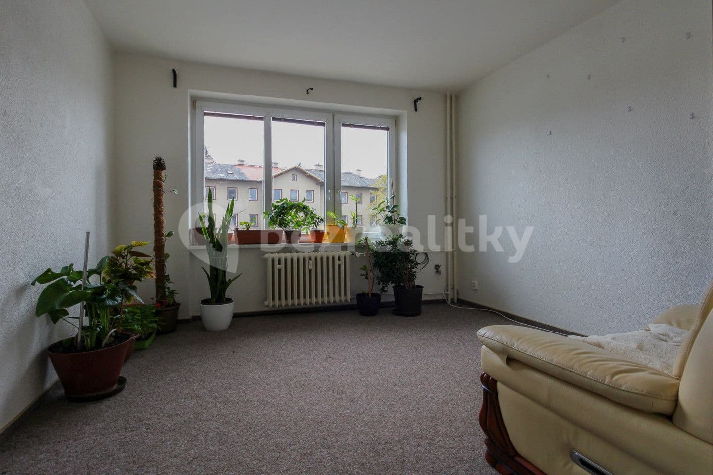 3 bedroom with open-plan kitchen flat for sale, 72 m², Jesenická, Šumperk, Olomoucký Region