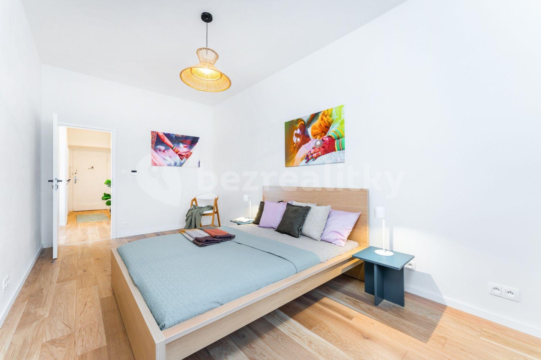 1 bedroom with open-plan kitchen flat for sale, 52 m², Přístavní, Prague, Prague