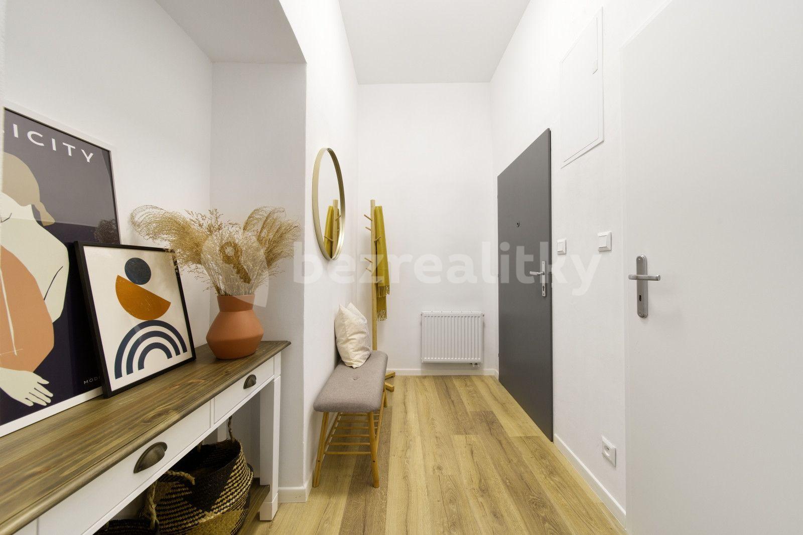 1 bedroom flat for sale, 47 m², náměstí Dr. M. Horákové, Karlovy Vary, Karlovarský Region
