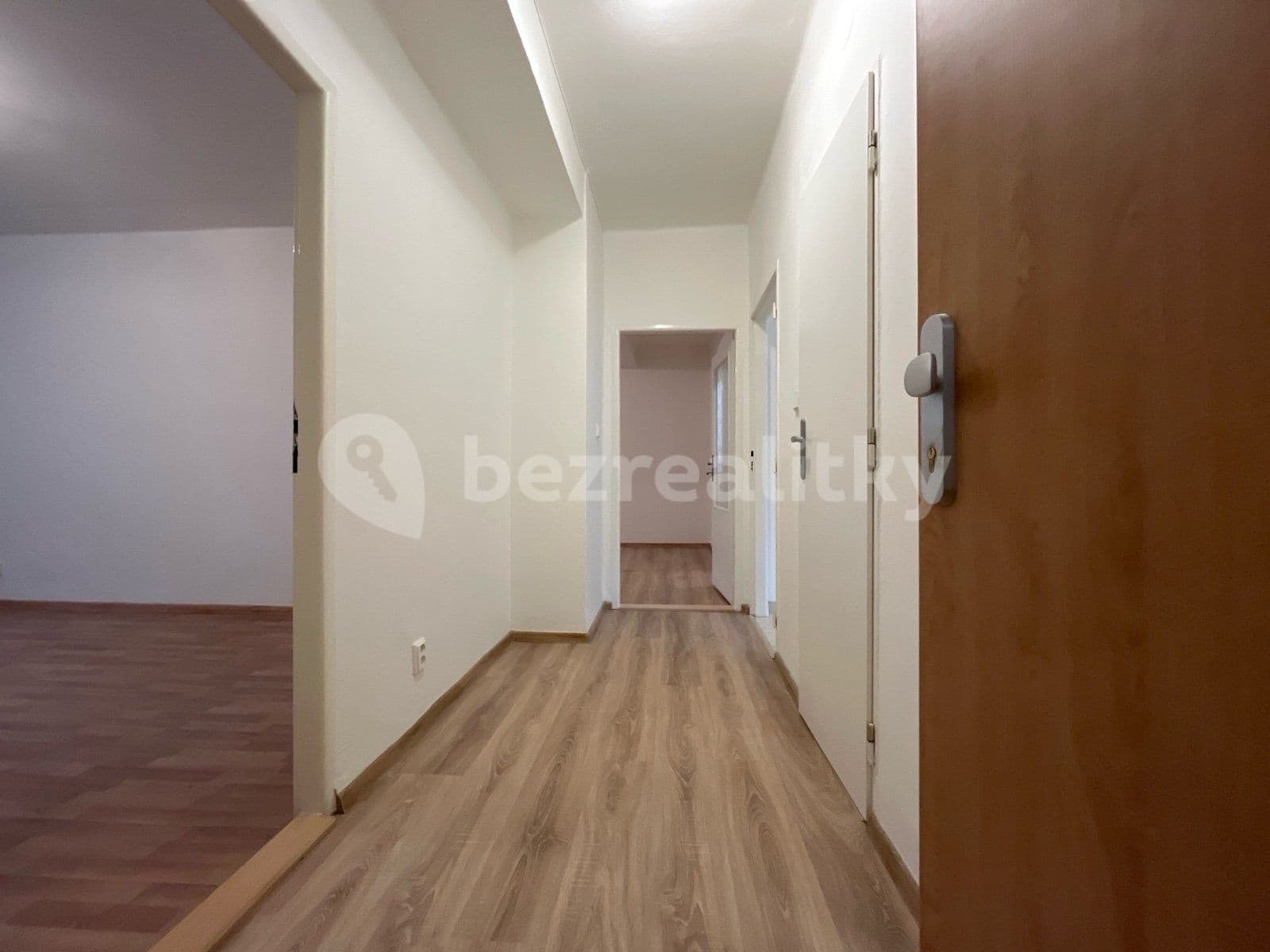 3 bedroom flat to rent, 68 m², 17. listopadu, Havířov, Moravskoslezský Region