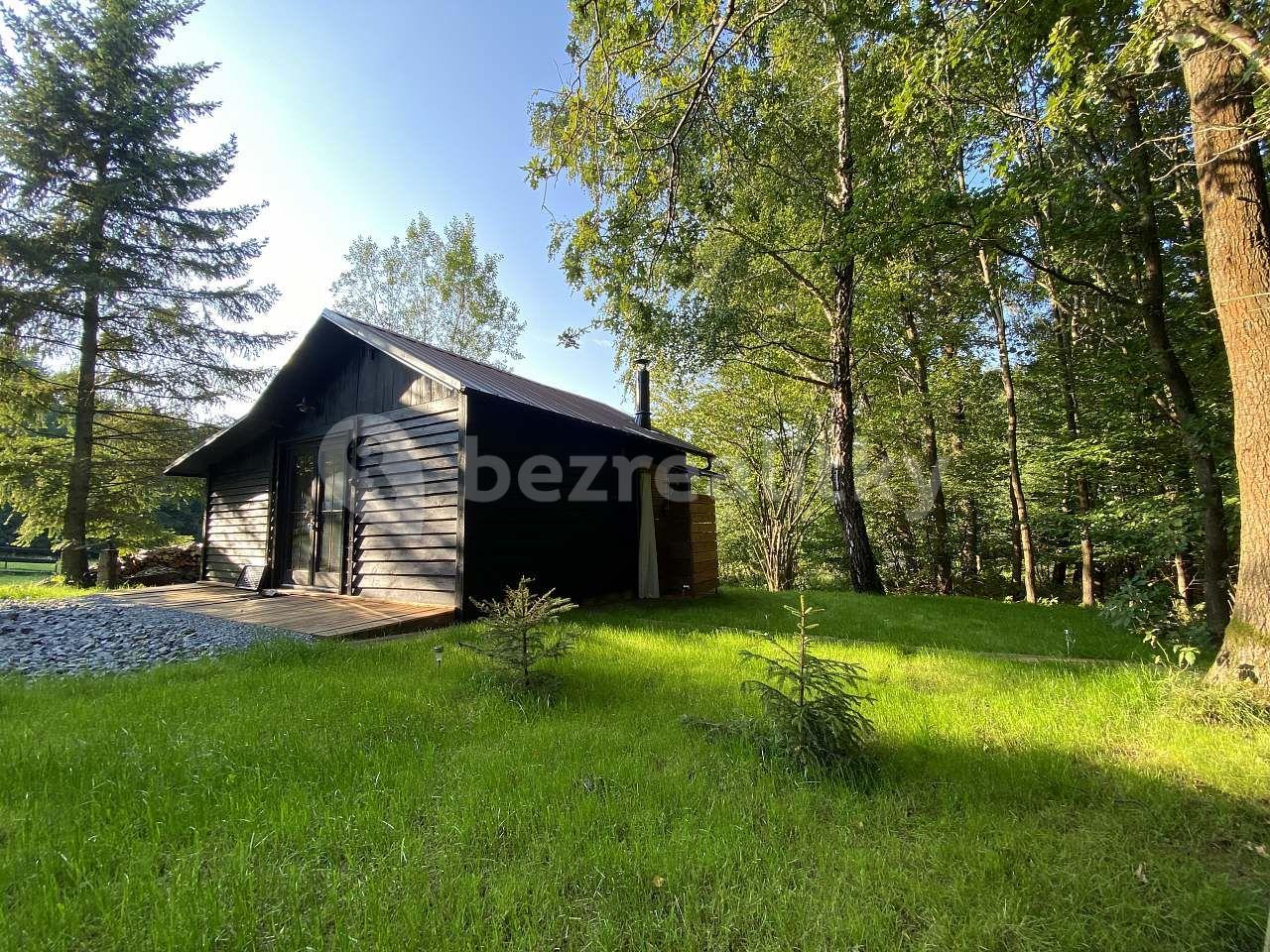 recreational property to rent, 0 m², Kaliště, Středočeský Region