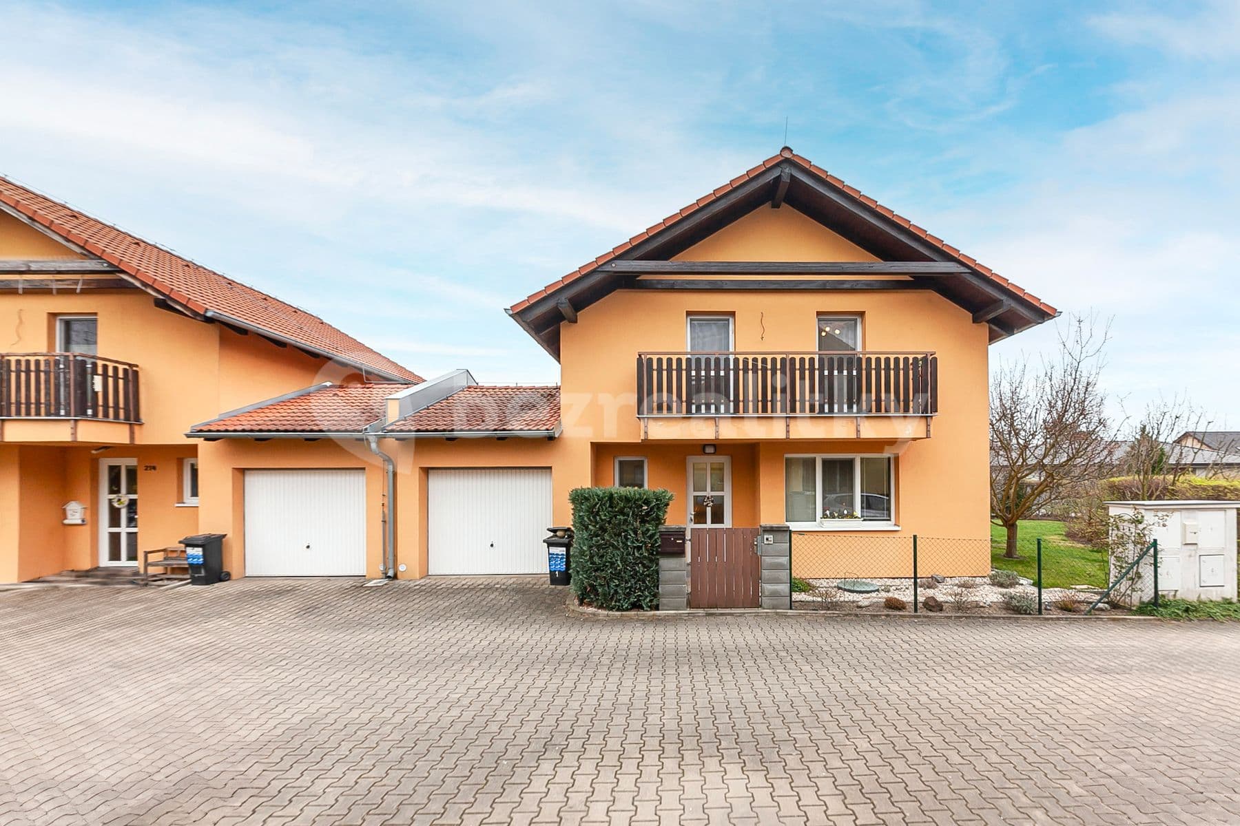 house for sale, 121 m², Na Svahu, Horoušany, Středočeský Region