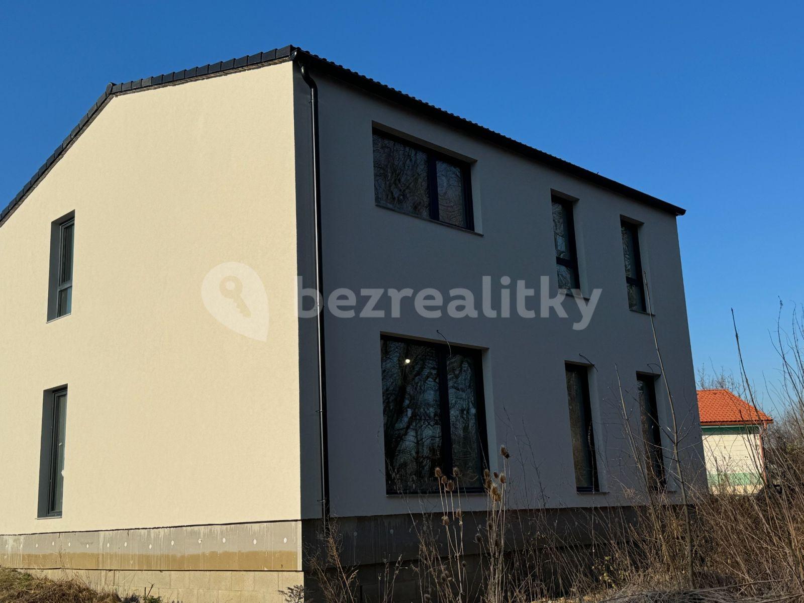 house for sale, 159 m², U Lesíka, Nová Ves, Středočeský Region