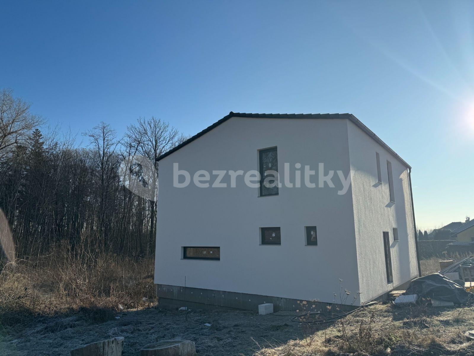 house for sale, 159 m², U Lesíka, Nová Ves, Středočeský Region
