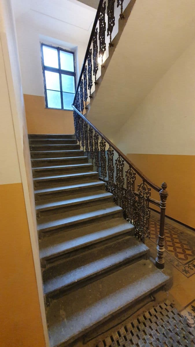 flat to rent, 65 m², Tyršova, Prague, Prague