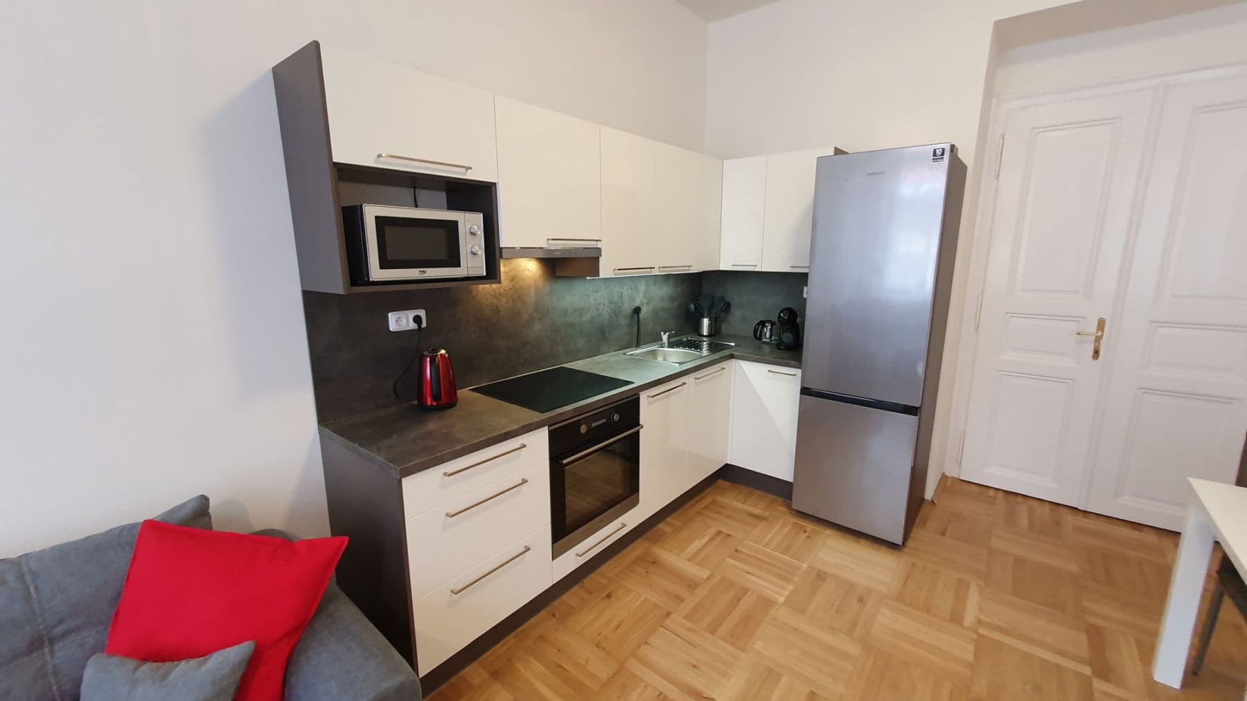 flat to rent, 65 m², Tyršova, Prague, Prague