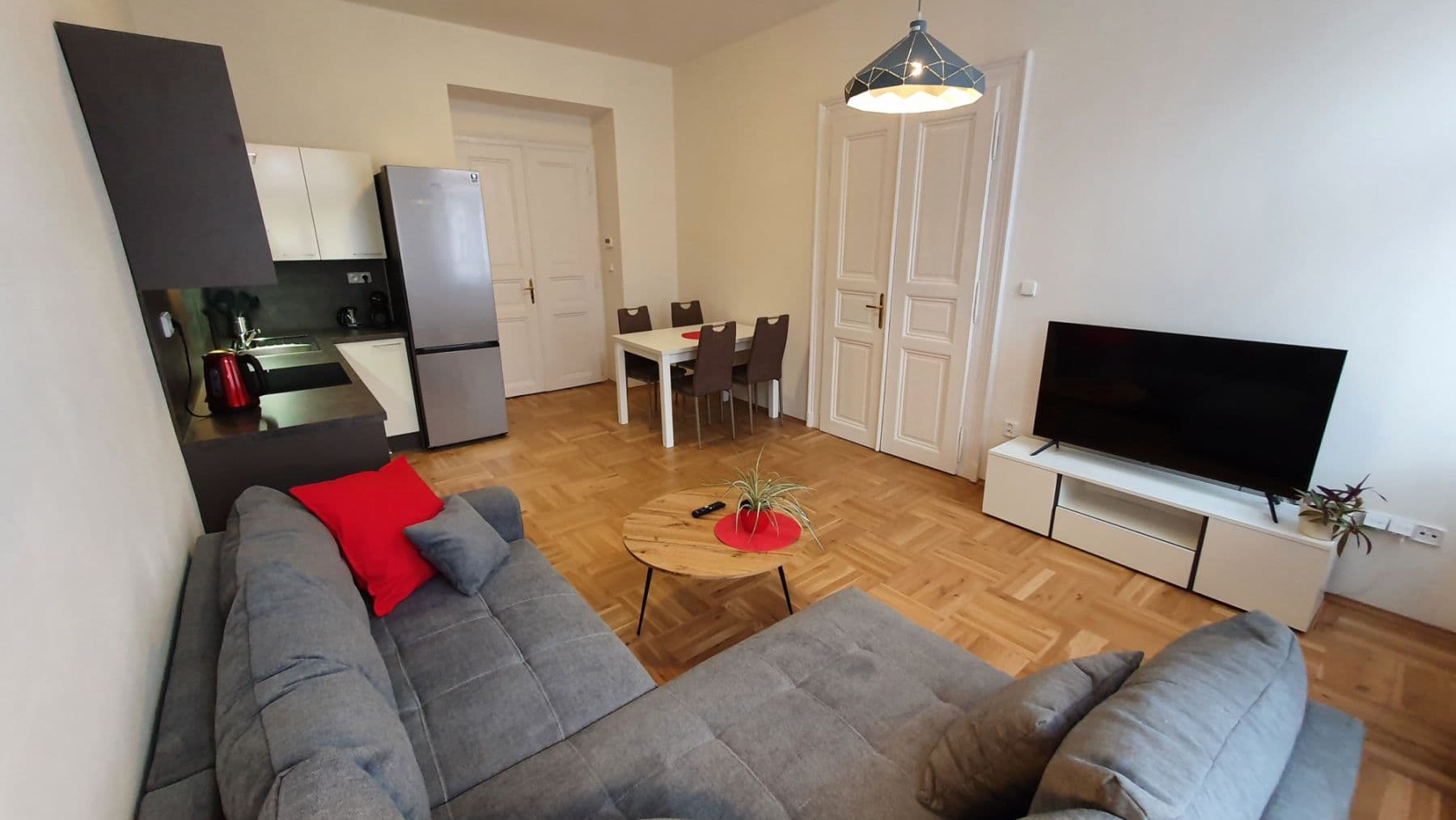 flat to rent, 65 m², Tyršova, Prague, Prague