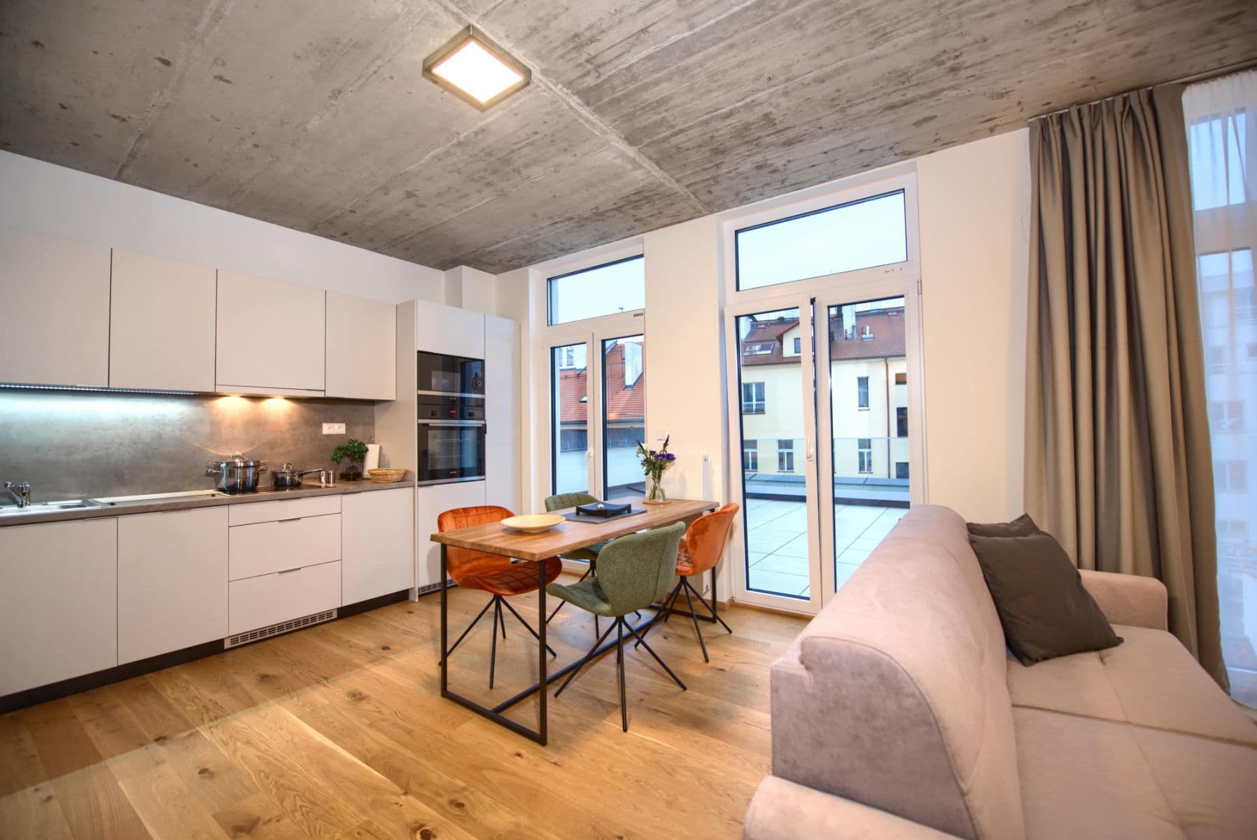 flat to rent, 90 m², Soukenická, Prague, Prague