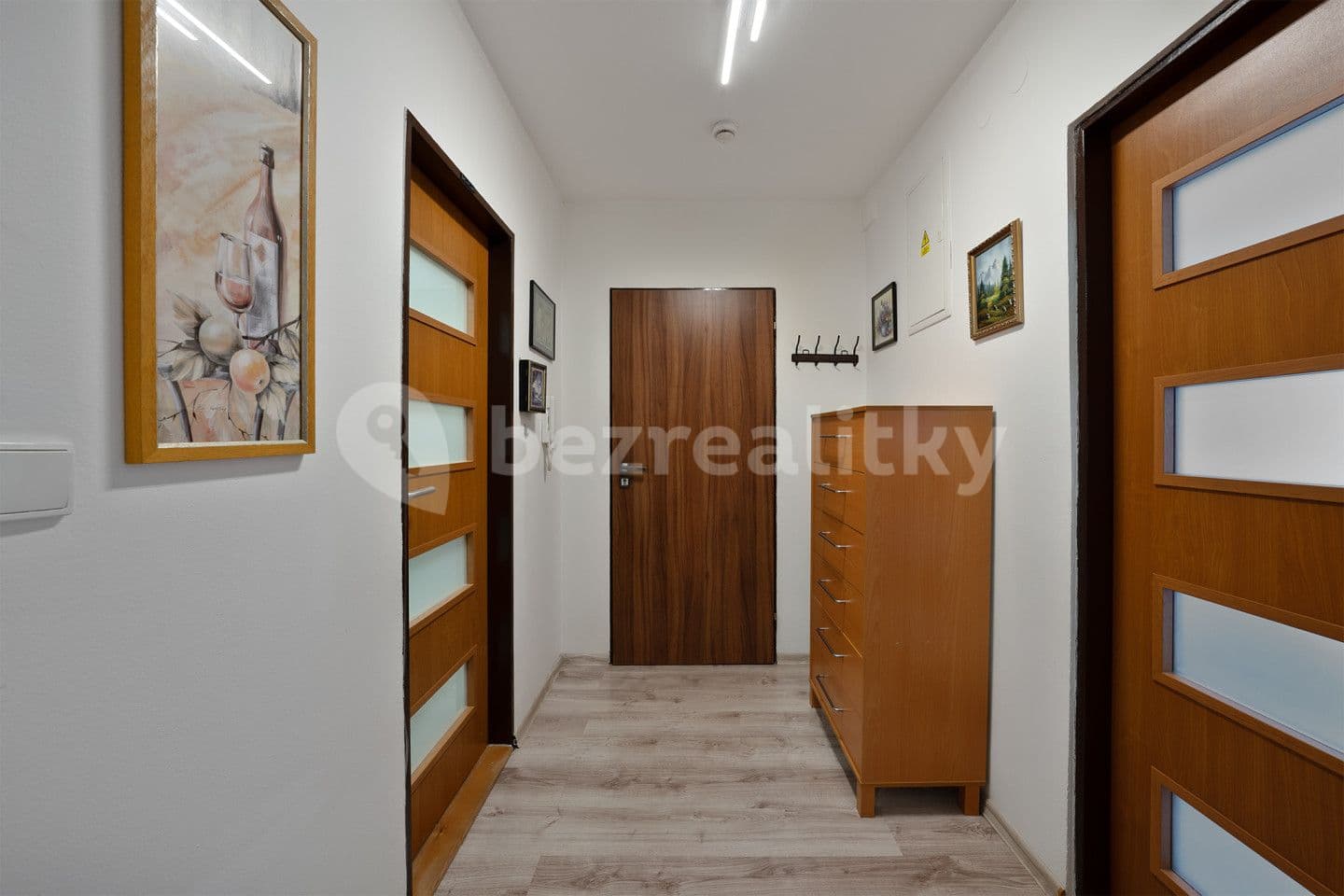 3 bedroom with open-plan kitchen flat for sale, 102 m², Boženy Němcové, Benešov nad Ploučnicí, Ústecký Region