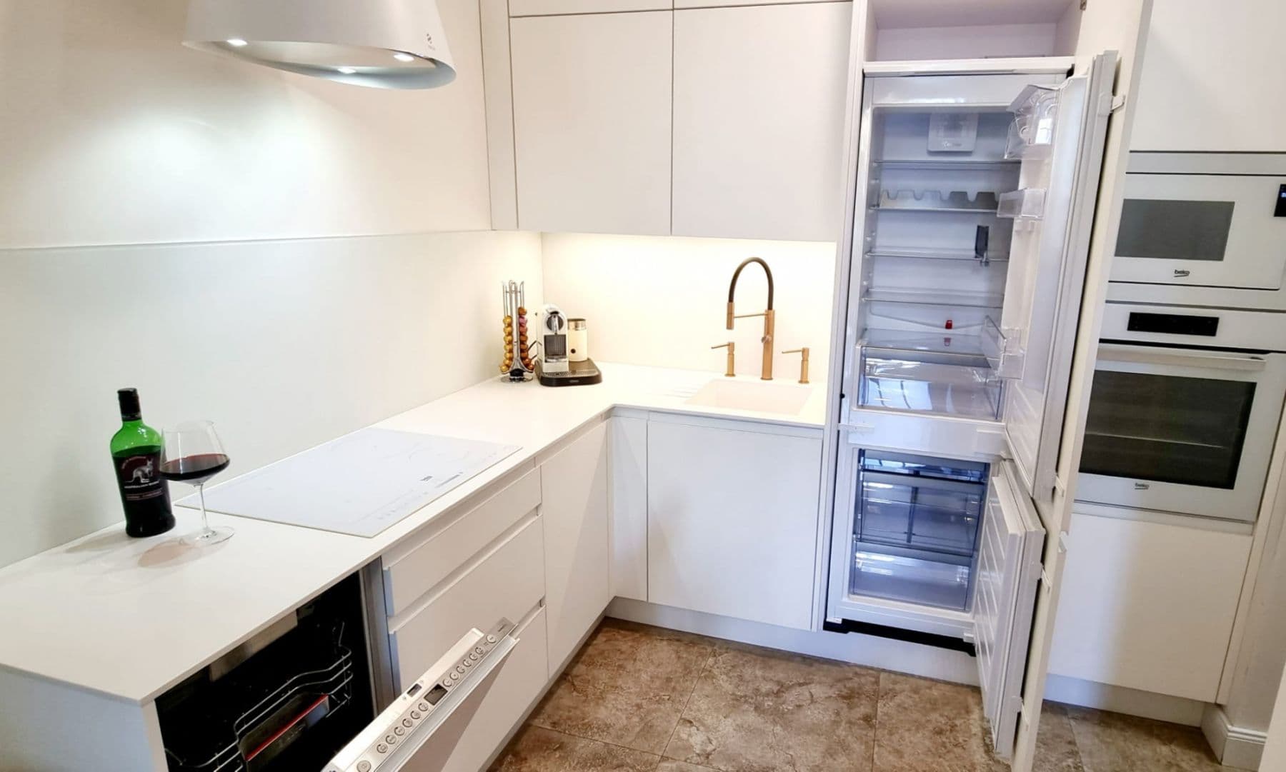 flat to rent, 70 m², U Rajské zahrady, Prague, Prague