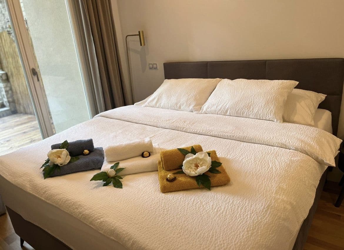 flat to rent, 70 m², U Rajské zahrady, Prague, Prague