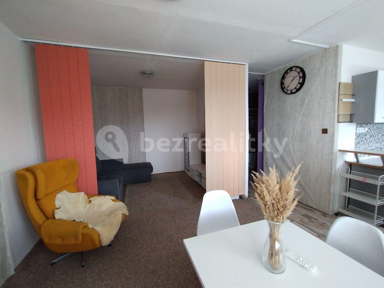 2 bedroom flat for sale, 55 m², Štefánikova, Kopřivnice, Moravskoslezský Region