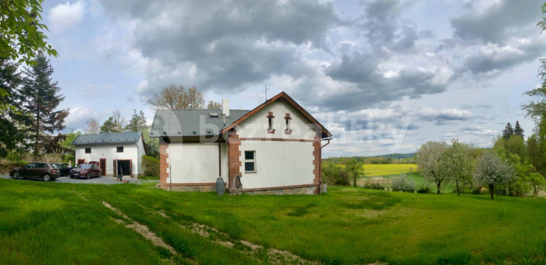 house for sale, 240 m², Libeř, Středočeský Region