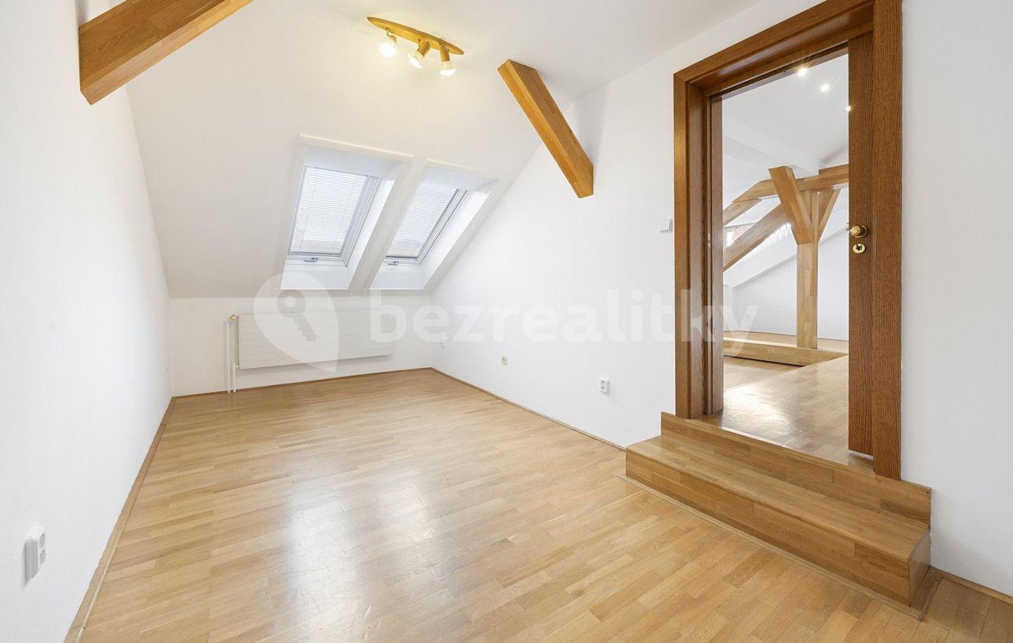 4 bedroom flat for sale, 142 m², Tábor, Brno, Jihomoravský Region