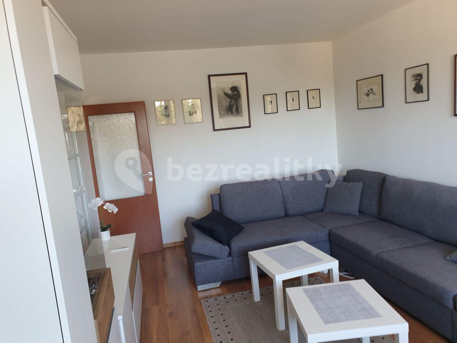 3 bedroom flat for sale, 73 m², Sídliště, Rotava, Karlovarský Region
