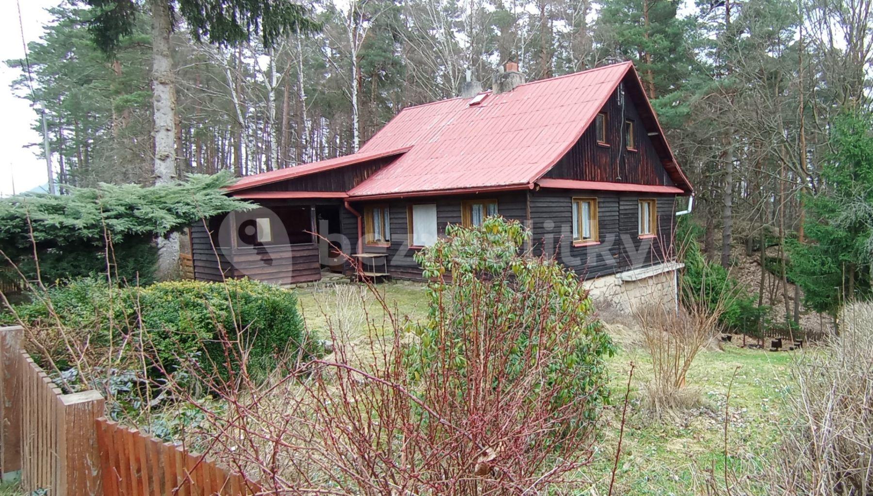 recreational property for sale, 1,060 m², 25932, Dobřeň, Středočeský Region