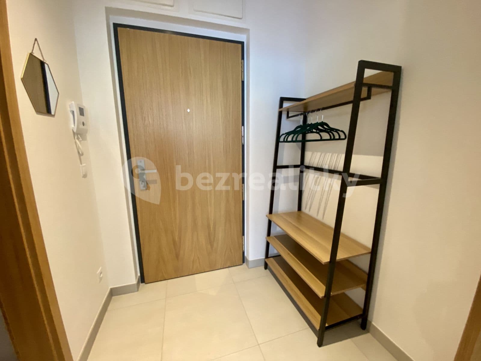 flat to rent, 32 m², U Průhonu b, Prague, Prague
