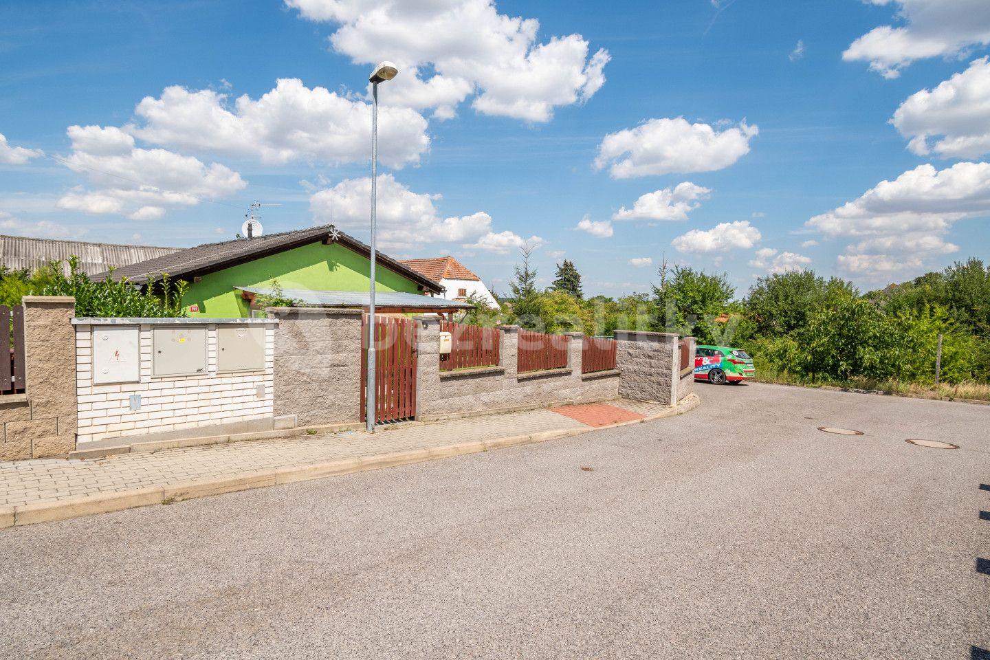 house for sale, 74 m², U Topolu, Stochov, Středočeský Region