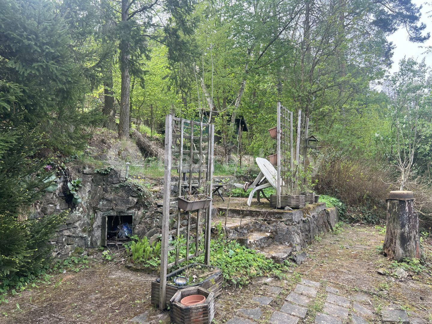 recreational property for sale, 394 m², Lštění, Středočeský Region