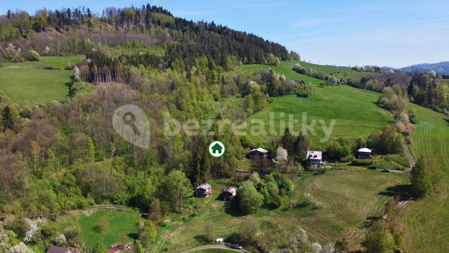 recreational property for sale, 300 m², Malá Bystřice, Zlínský Region