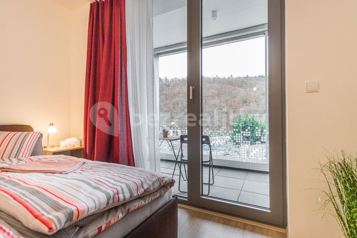 flat to rent, 35 m², Hlaváčkova, Prague, Prague