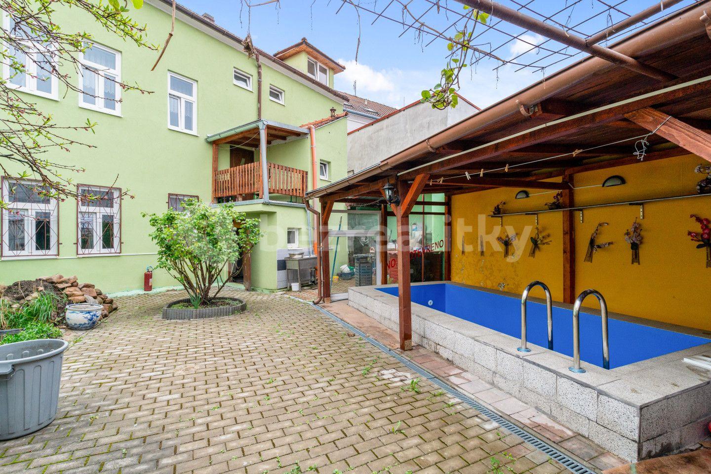 house for sale, 360 m², Emilie Dvořákové, Teplice, Ústecký Region
