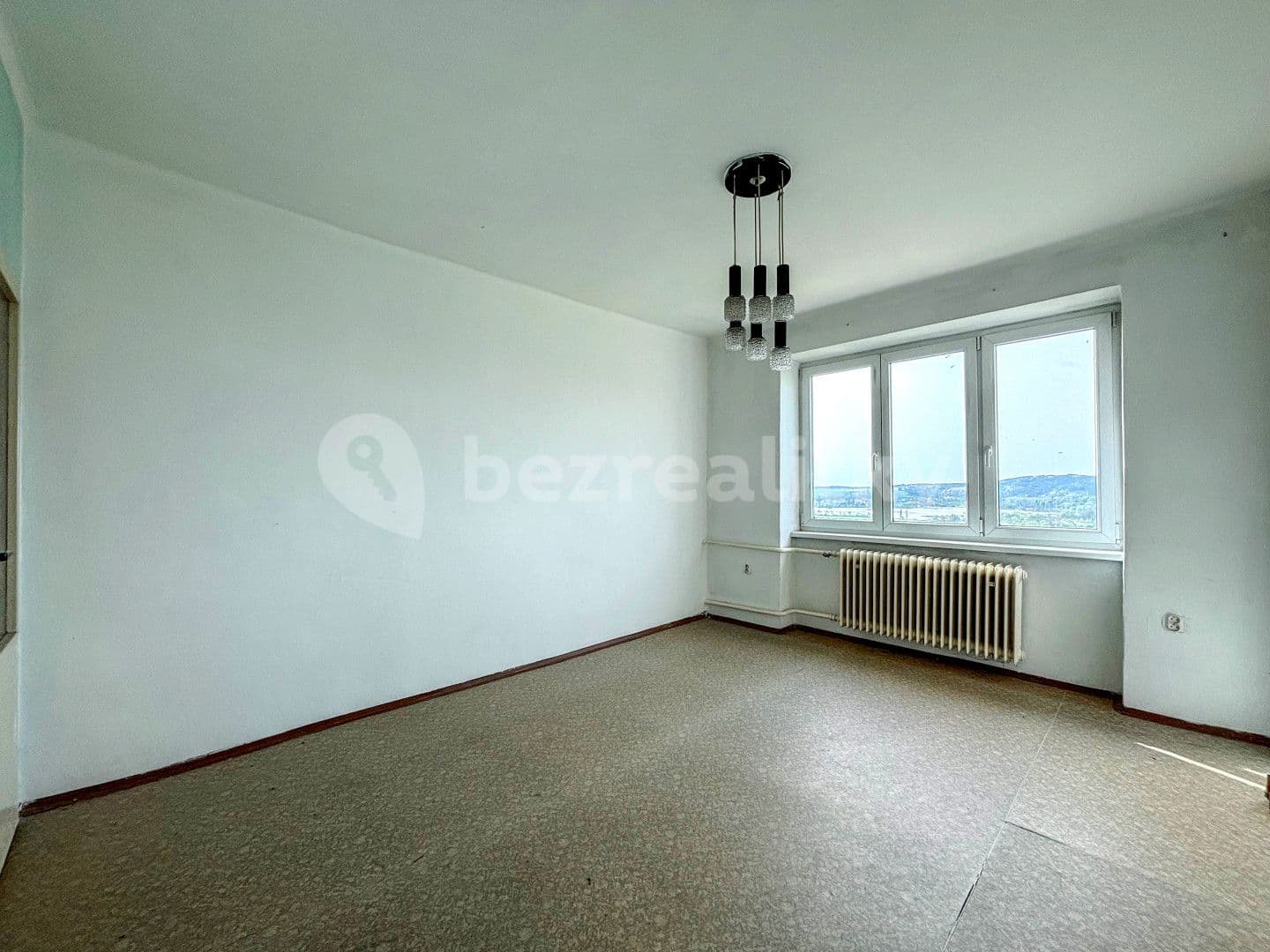 3 bedroom flat for sale, 60 m², Úštěk, Ústecký Region