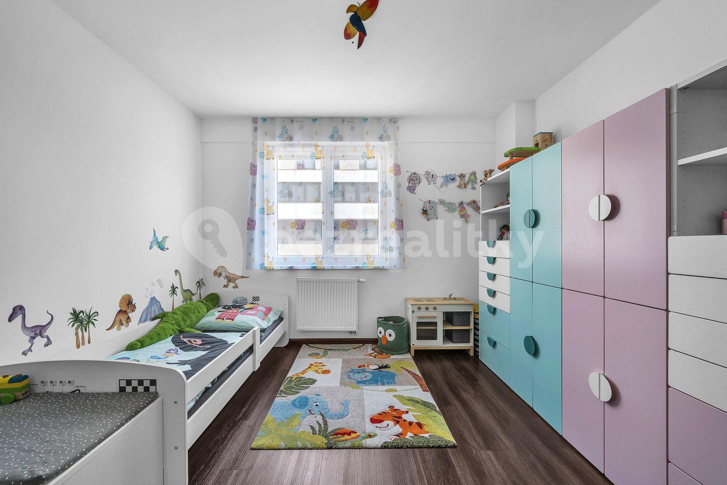 2 bedroom with open-plan kitchen flat for sale, 84 m², Rokycanova, Pardubice, Pardubický Region