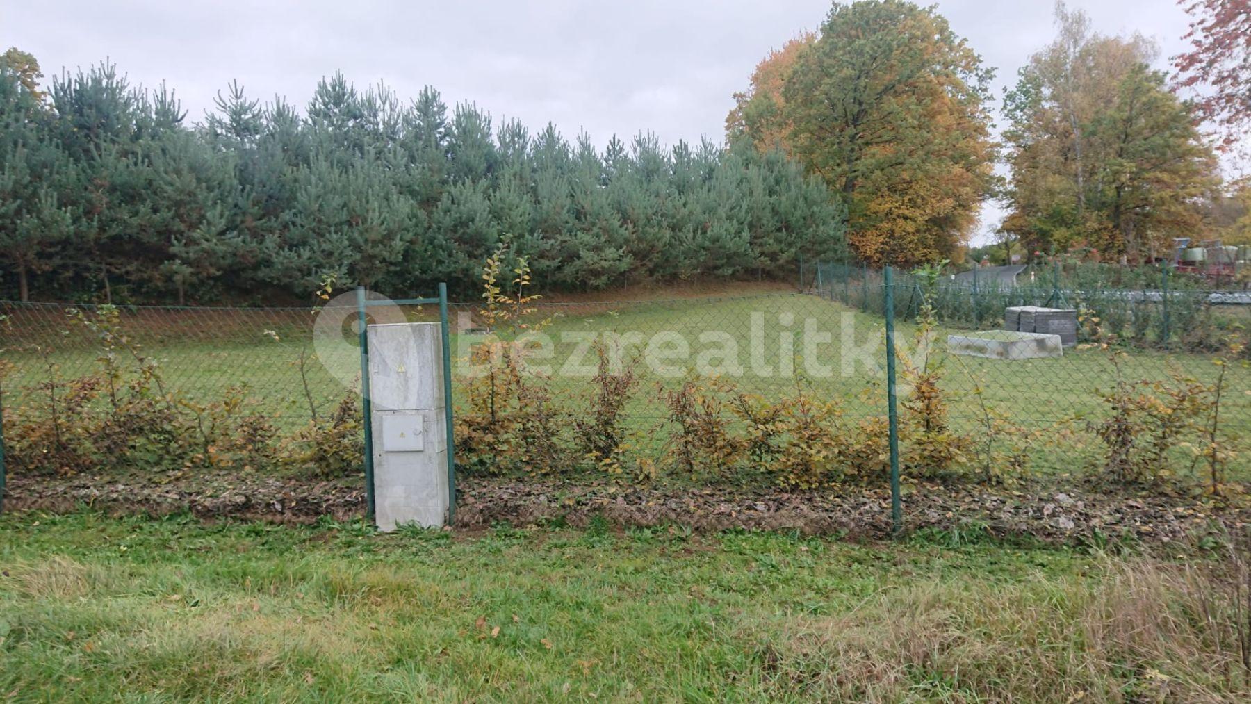 plot for sale, 1,351 m², Hrusice, Středočeský Region