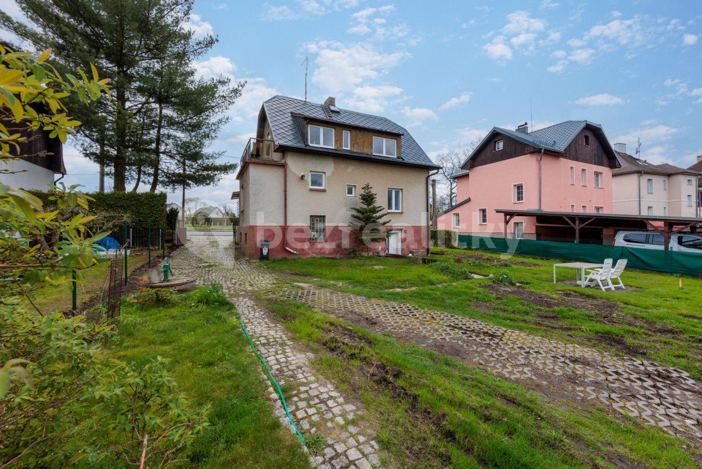 house for sale, 107 m², Revoluční, Karlovy Vary, Karlovarský Region