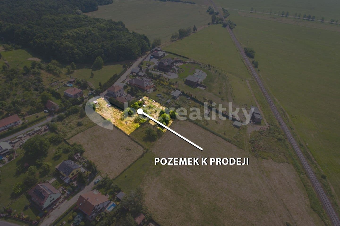 plot for sale, 2,043 m², Holice, Pardubický Region