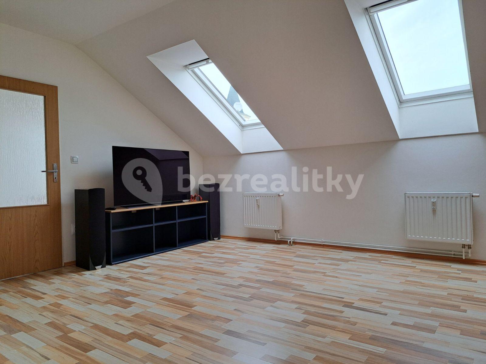 1 bedroom flat for sale, 34 m², Sladkovského, Olomouc, Olomoucký Region