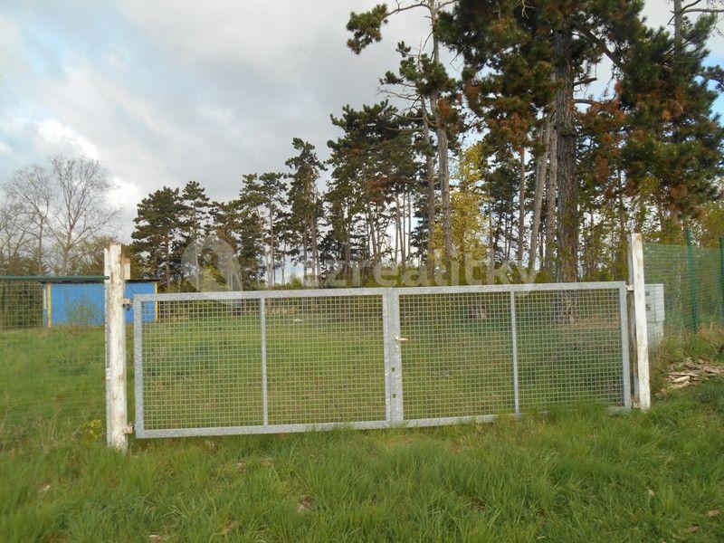 plot for sale, 3,111 m², Unhošť, Středočeský Region