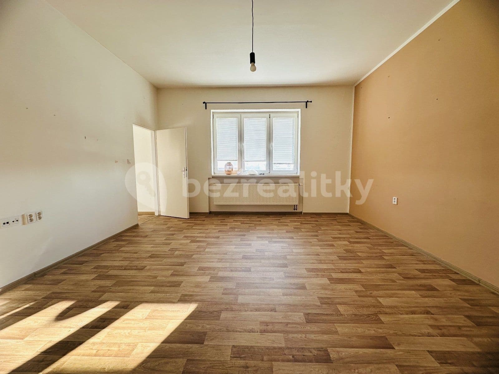 1 bedroom flat to rent, 42 m², Myslbekova, Ostrava, Moravskoslezský Region