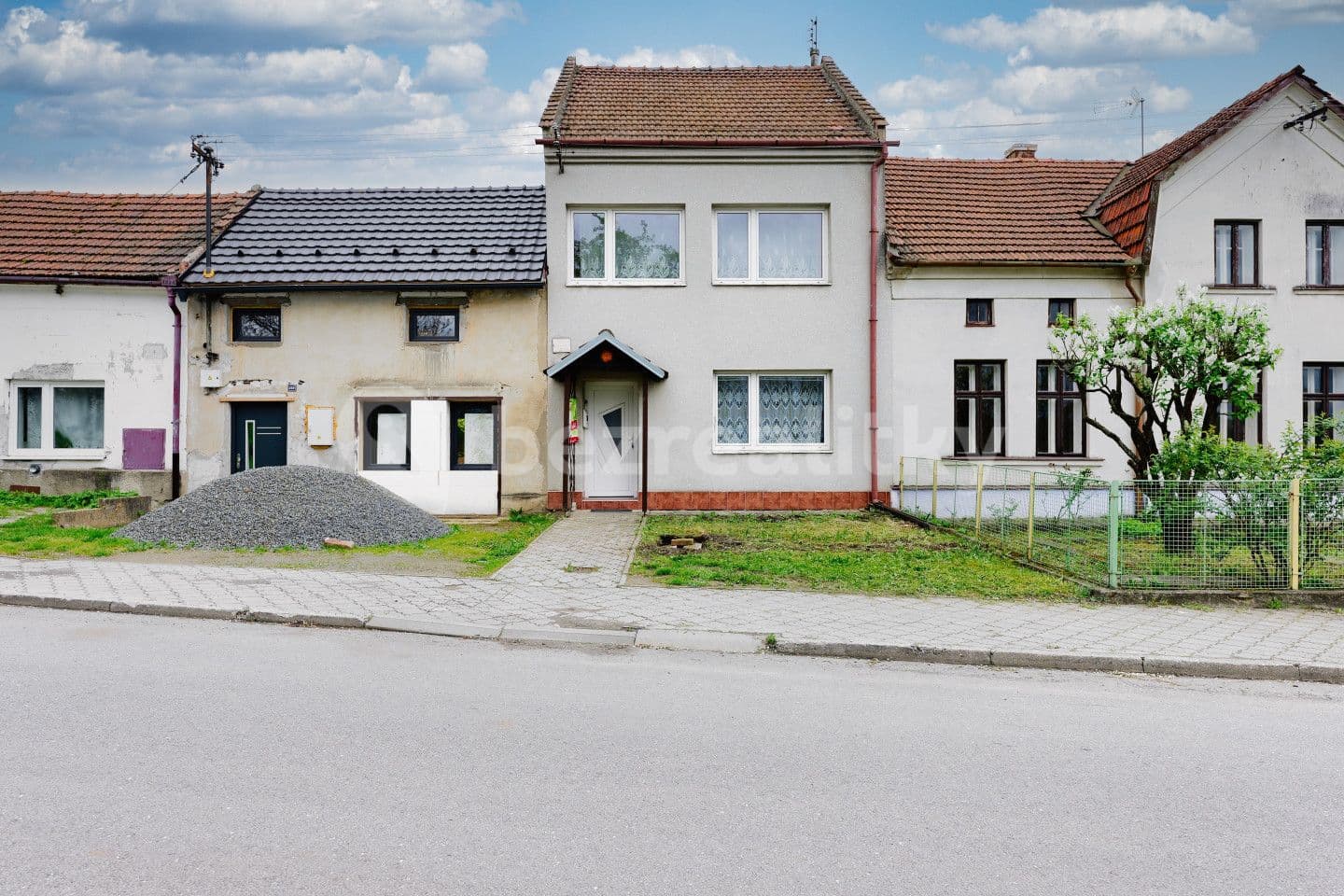 house for sale, 121 m², Husova, Brodek u Prostějova, Olomoucký Region