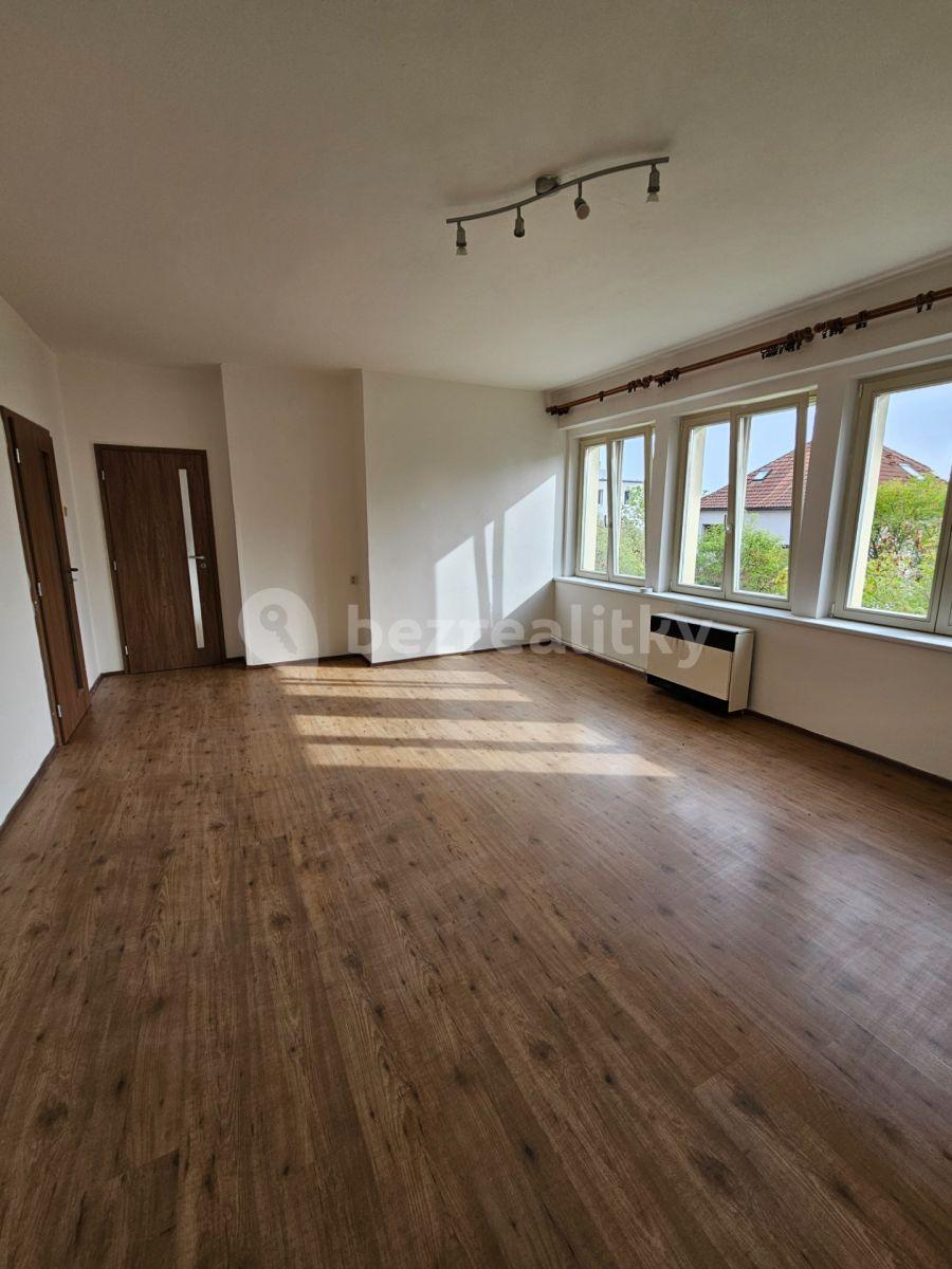 1 bedroom with open-plan kitchen flat to rent, 40 m², 17. listopadu, Mělník, Středočeský Region