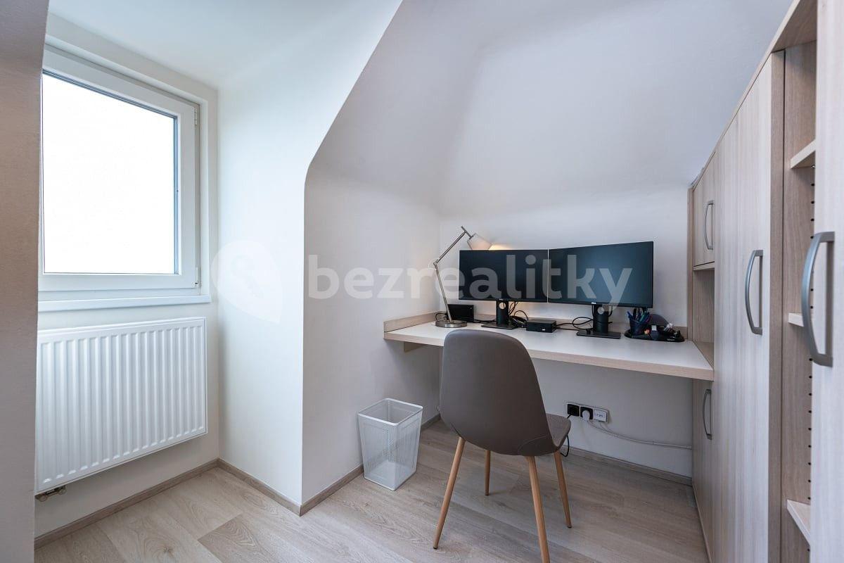 1 bedroom flat to rent, 13 m², Na Hřebenkách, Prague, Prague