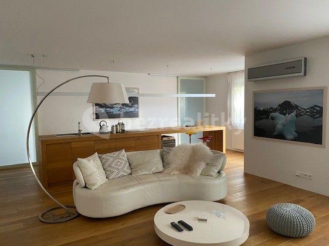1 bedroom with open-plan kitchen flat for sale, 116 m², Vřesová, Prague, Prague