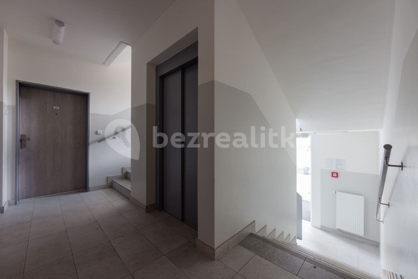 2 bedroom with open-plan kitchen flat for sale, 70 m², Myslbekova, Ostrov, Karlovarský Region