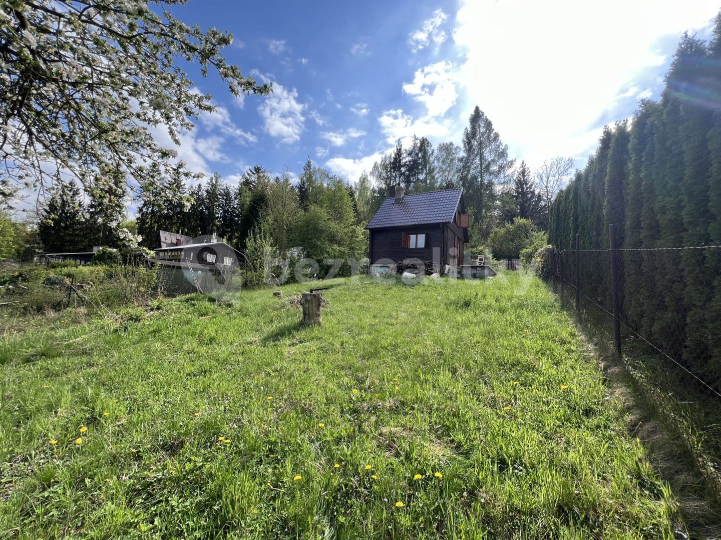 recreational property for sale, 720 m², Lštění, Středočeský Region