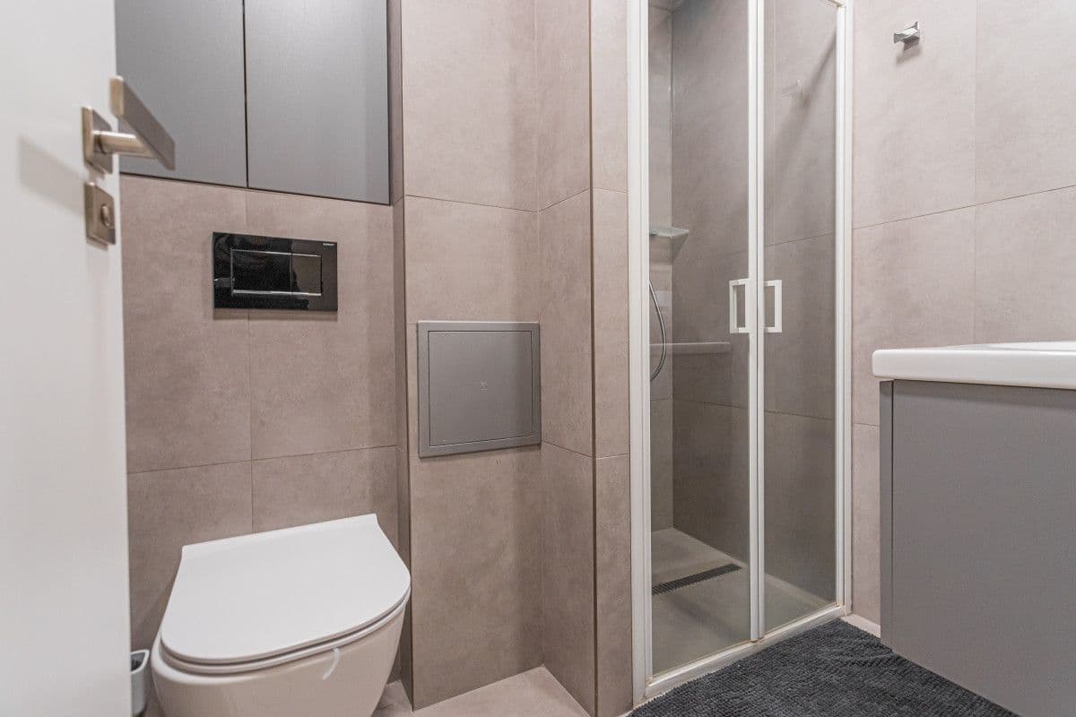flat to rent, 25 m², Stroupežnického, Prague, Prague